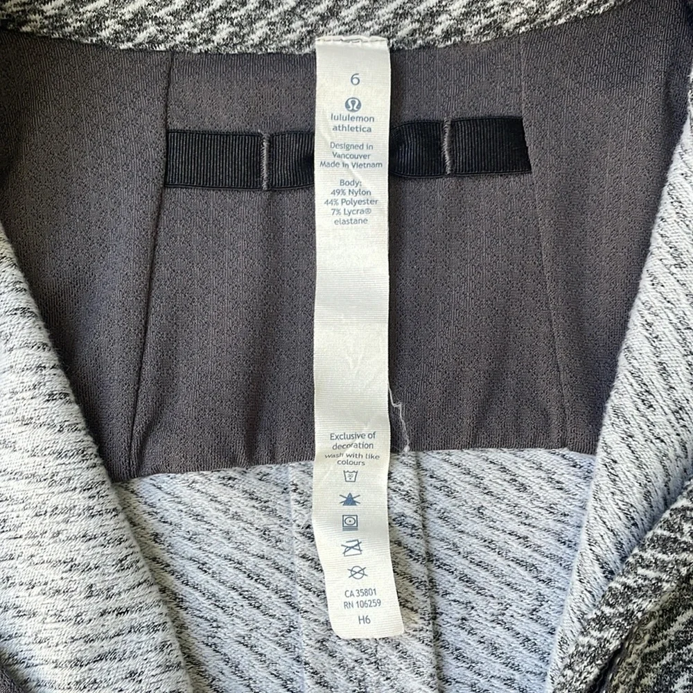 Lululemon Women’s Half Zip Pullover Sz 6 - Picture 4 of 8